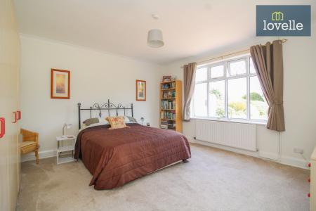 3 bedroom Detached bungalow for sale in Waltham Road, Brigsley, DN37