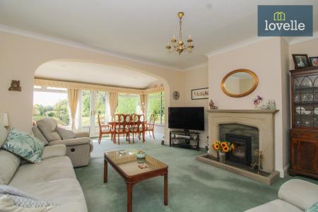 3 bedroom Detached bungalow for sale in Waltham Road, Brigsley, DN37