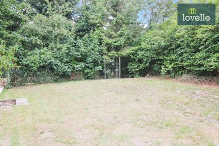 4 bedroom Detached house for sale in Warren Road, Saltfleet, LN11