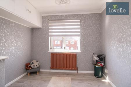 3 bedroom Semi-detached house for sale in Watford Avenue, Grimsby, DN34