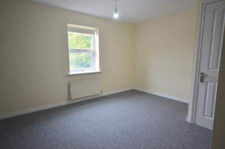 2 bedroom End of terrace house to let in Danes Close, Grimsby, DN32