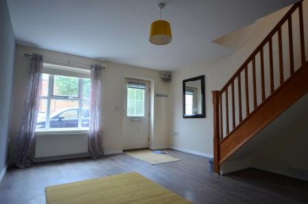 2 bedroom End of terrace house to let in Danes Close, Grimsby, DN32