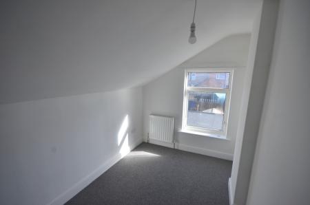 3 bedroom Terraced House to let in Donnington Street, Grimsby, DN32