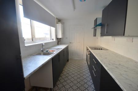 3 bedroom Terraced House to let in Donnington Street, Grimsby, DN32