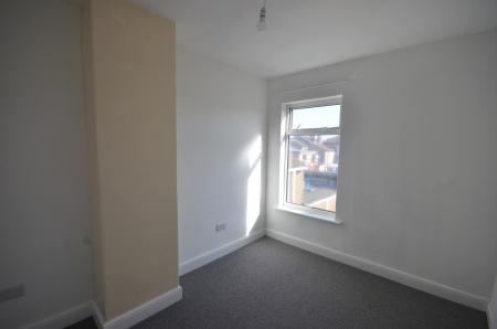 3 bedroom Terraced House to let in Donnington Street, Grimsby, DN32