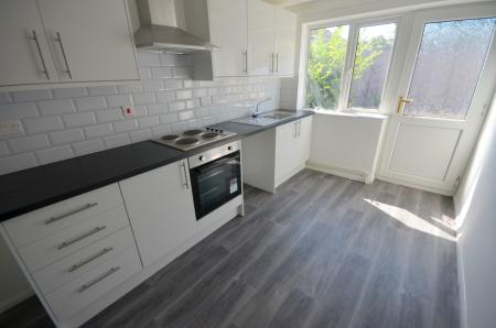 2 bedroom Flat to let in Pelham Road, Immingham, DN40