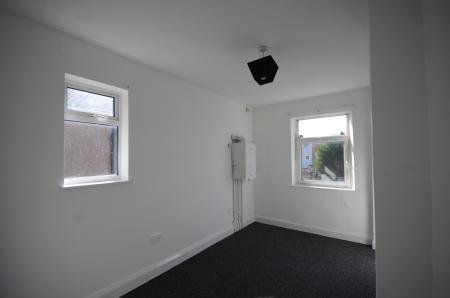 3 bedroom Terraced House to let in Sussex Street, Cleethorpes, DN35