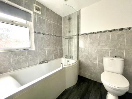 3 bedroom Terraced House to let in Kettlewell Street, Grimsby, DN32