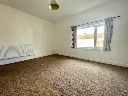3 bedroom Terraced House to let in Kettlewell Street, Grimsby, DN32