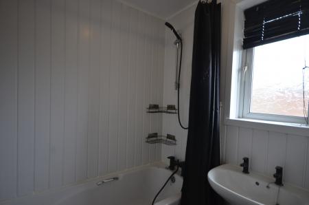 3 bedroom Terraced House to let in Heneage Road, Grimsby, DN32