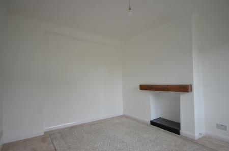 3 bedroom Terraced House to let in Heneage Road, Grimsby, DN32