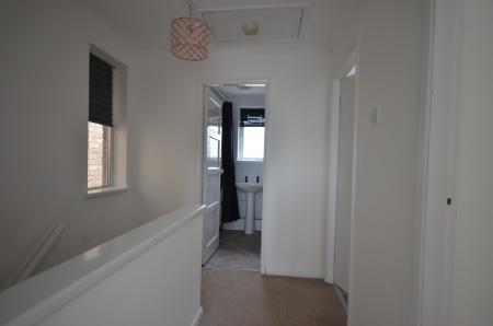 3 bedroom Terraced House to let in Heneage Road, Grimsby, DN32