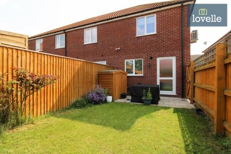 2 bedroom Terraced House for sale in Gervase Holles Way, Grimsby, DN33