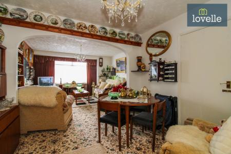 3 bedroom Detached house for sale in Coniston Avenue, Scartho, Grimsby, DN33