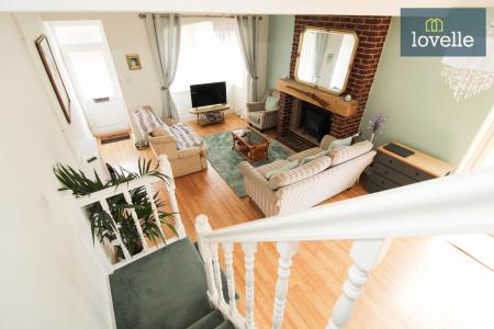 3 bedroom End of terrace house for sale in Roberts Street, Grimsby, DN32