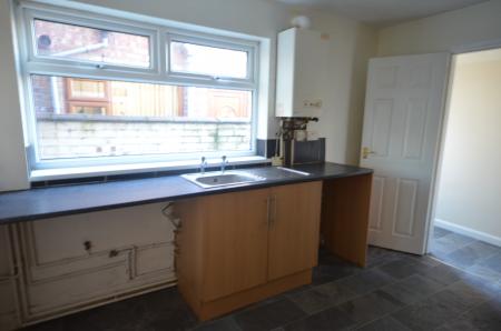 3 bedroom Terraced House to let in Lord Street, Grimsby, DN31
