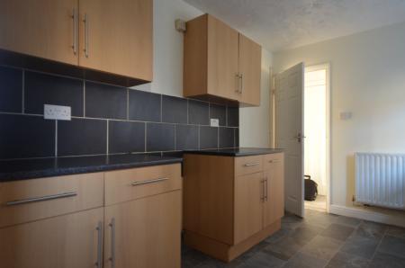 3 bedroom Terraced House to let in Lord Street, Grimsby, DN31