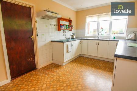 3 bedroom Detached house for sale in Fen Lane, Grainthorpe, LN11
