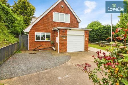 3 bedroom Detached house for sale in Fen Lane, Grainthorpe, LN11