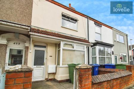 3 bedroom Terraced House for sale in Weelsby Street, Grimsby, DN32