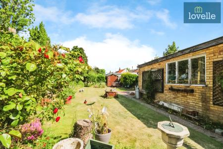 2 bedroom Semi-detached house for sale in Southfield Road, Scartho, Grimsby, DN33