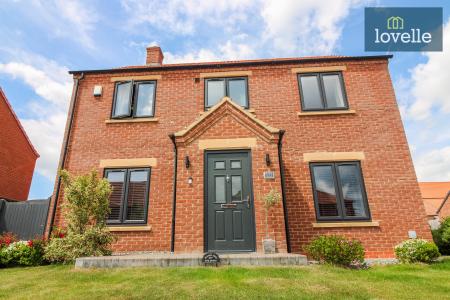 4 bedroom Detached house for sale in Daisy Way, Louth, LN11