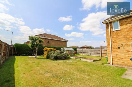 3 bedroom Detached house for sale in Broadway, Grimsby, DN34