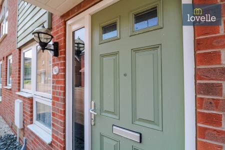 2 bedroom Terraced House for sale in Holly Mews, Grimsby, DN34