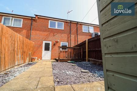 2 bedroom Terraced House for sale in Holly Mews, Grimsby, DN34