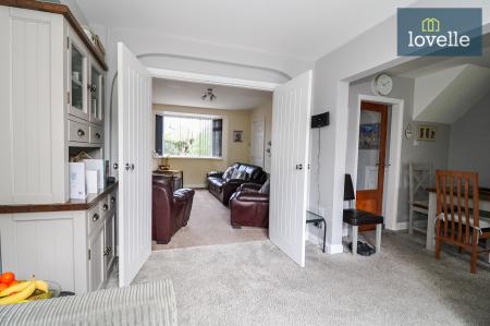 3 bedroom Terraced House for sale in Runswick Road, Grimsby, DN32