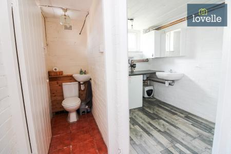 3 bedroom Semi-detached house for sale in East Row, South Somercotes, LN11