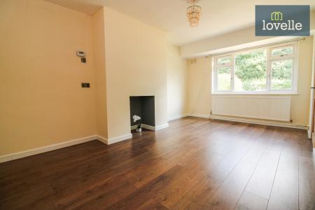 3 bedroom Semi-detached house for sale in East Row, South Somercotes, LN11