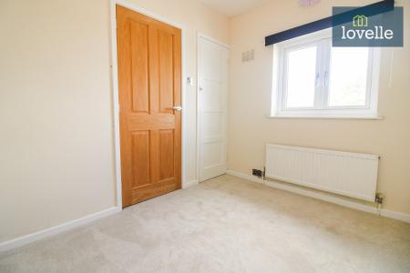 3 bedroom Semi-detached house for sale in East Row, South Somercotes, LN11