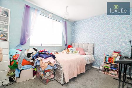 3 bedroom Semi-detached house for sale in Winchester Avenue, Grimsby, DN33