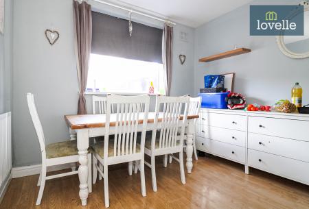 3 bedroom Semi-detached house for sale in Winchester Avenue, Grimsby, DN33