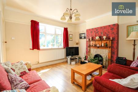 3 bedroom Semi-detached house for sale in Cemetery Crescent, Laceby, DN37