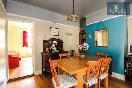 3 bedroom Semi-detached house for sale in Cemetery Crescent, Laceby, DN37