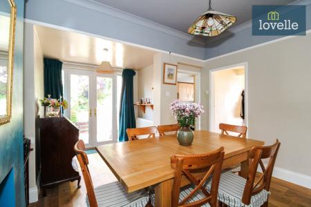 3 bedroom Semi-detached house for sale in Cemetery Crescent, Laceby, DN37