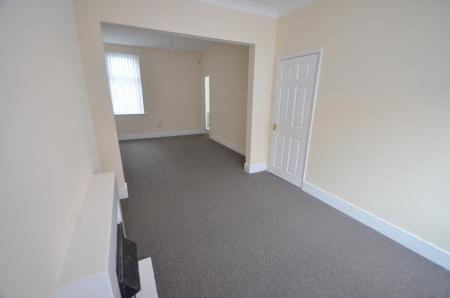 3 bedroom Terraced House to let in Sussex Street, Cleethorpes, DN35