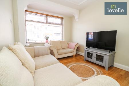3 bedroom End of terrace house for sale in Clifton Road, Grimsby, DN34