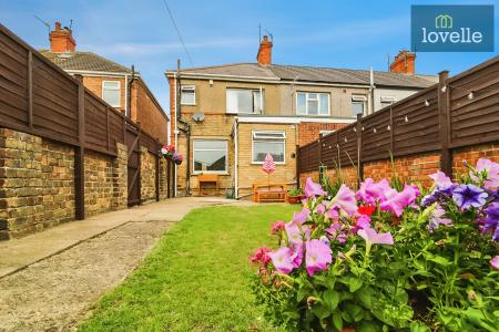 3 bedroom End of terrace house for sale in Clifton Road, Grimsby, DN34