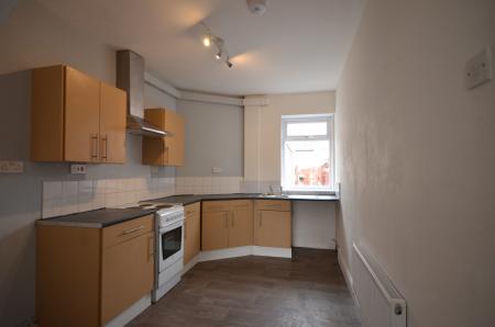 2 bedroom Terraced House to let in Ladysmith Road, Grimsby, DN32