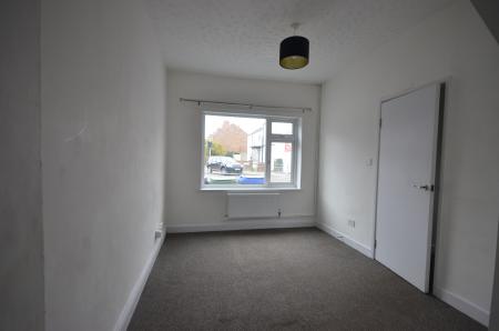 2 bedroom Terraced House to let in Ladysmith Road, Grimsby, DN32