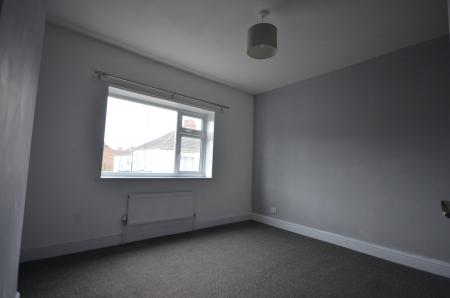 2 bedroom Terraced House to let in Ladysmith Road, Grimsby, DN32