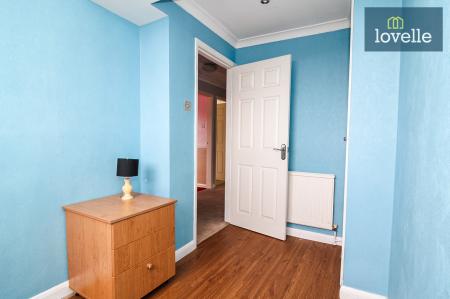 4 bedroom Detached house for sale in Grasby Crescent, Grimsby, DN37