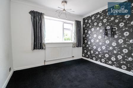 4 bedroom Detached house for sale in Grasby Crescent, Grimsby, DN37