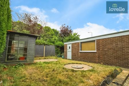 4 bedroom Detached house for sale in Grasby Crescent, Grimsby, DN37