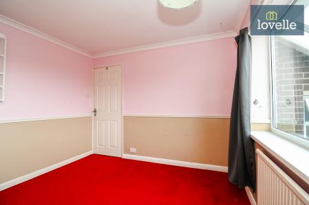 4 bedroom Detached house for sale in Grasby Crescent, Grimsby, DN37