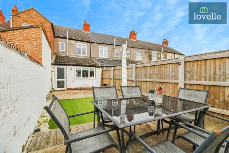 2 bedroom Terraced House for sale in Lister Street, Grimsby, DN31