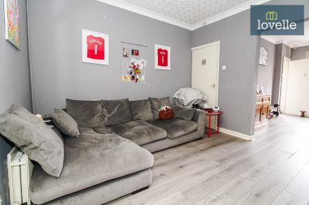 2 bedroom Terraced House for sale in Lister Street, Grimsby, DN31